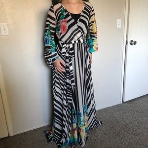 long wide dress with flower design